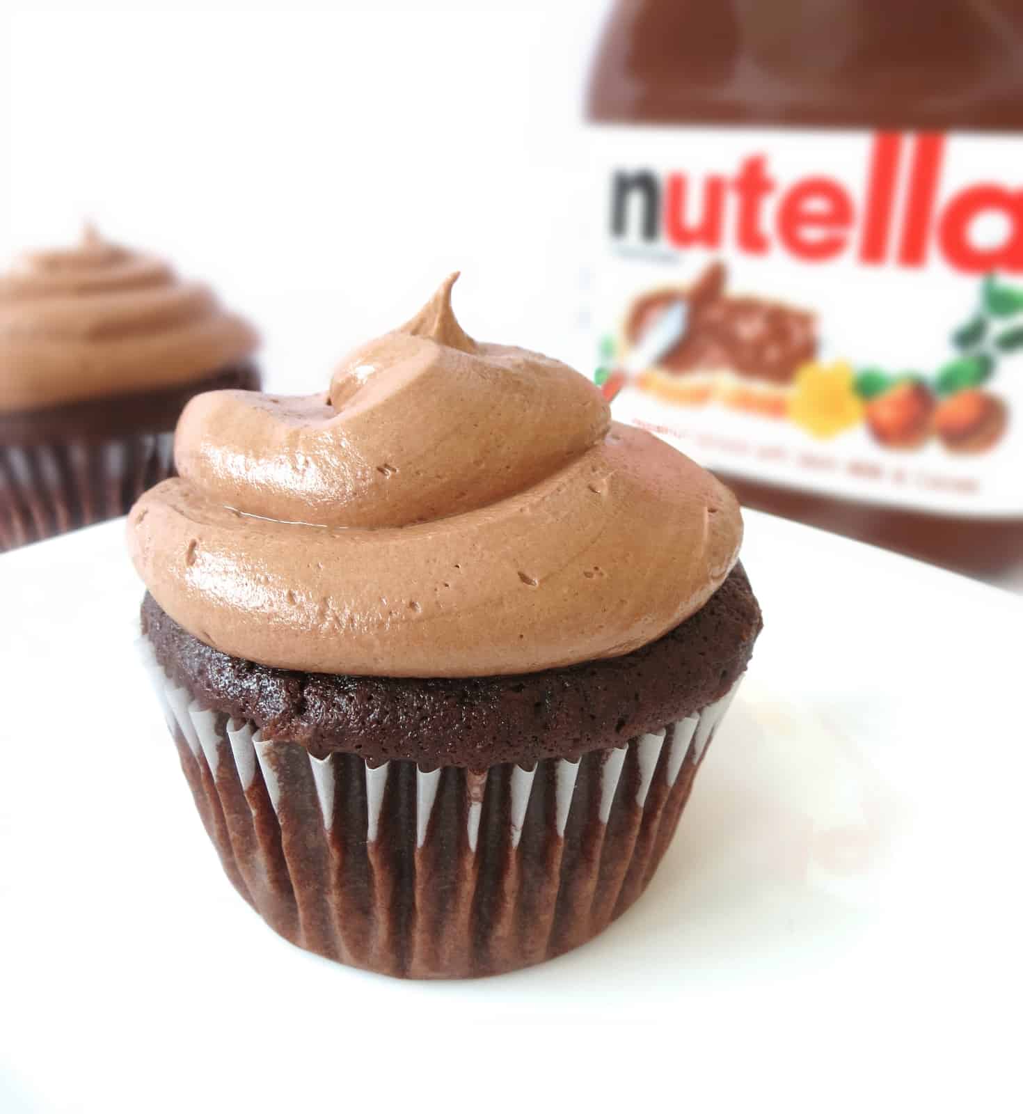 Chocolate Cupcakes With Nutella Buttercream Sprinkle Some Sugar