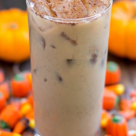 Super easy and delicious pumpkin spice lattes made right in your own home.