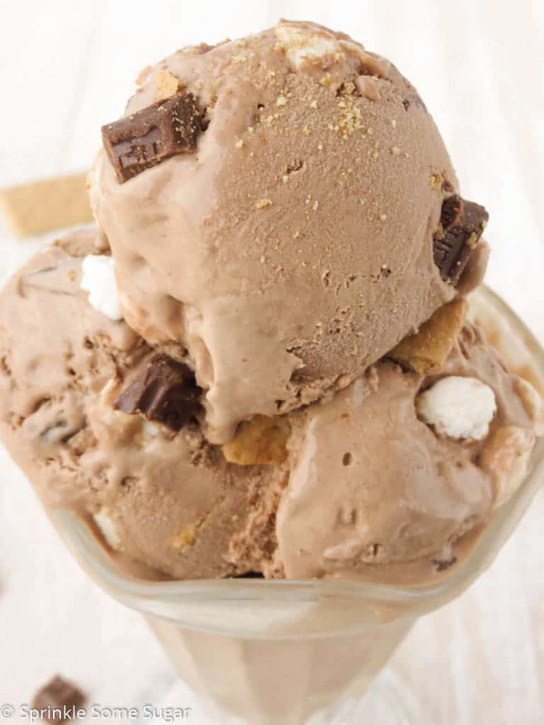 Creamy Toasted S'mores Chocolate Ice Cream - Sprinkle Some Sugar