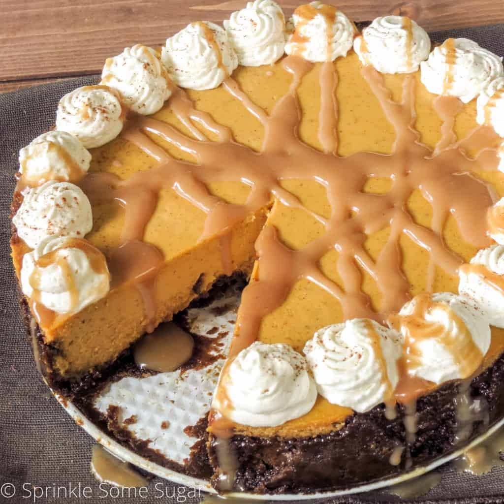 Pumpkin Pie Cheesecake - Sprinkle Some Sugar