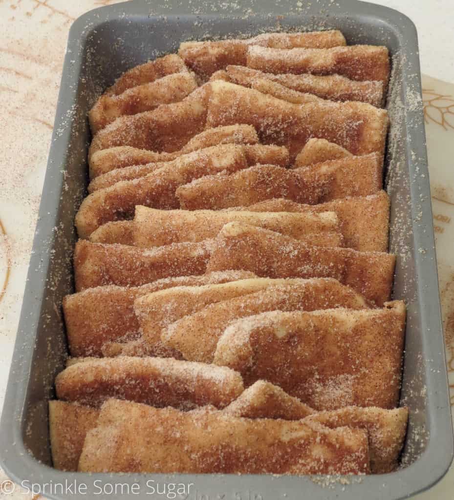 Cinnamon Sugar Pull Apart Bread - Sprinkle Some Sugar