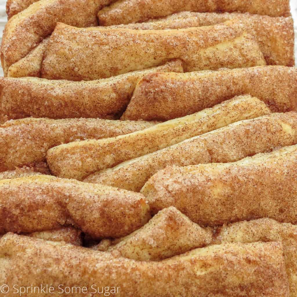 Cinnamon Sugar Pull Apart Bread - Sprinkle Some Sugar