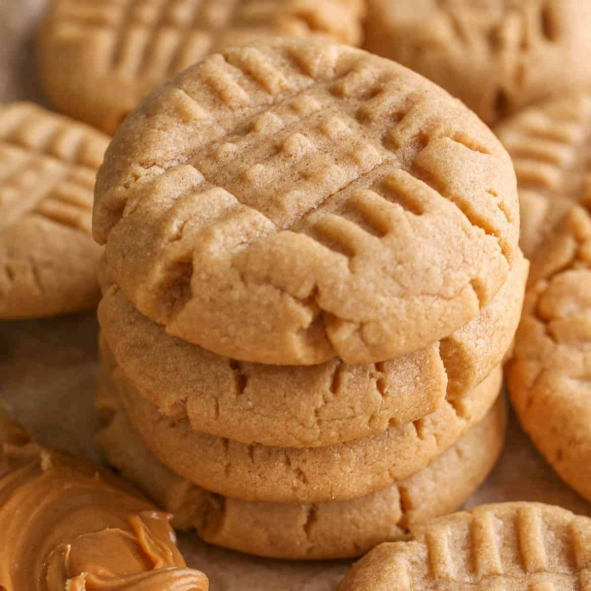 Baker shares simple but delicious M&M and peanut butter cookie