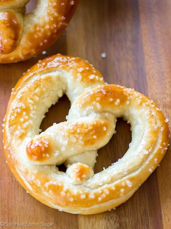 Homemade Soft Pretzels - Sprinkle Some Sugar