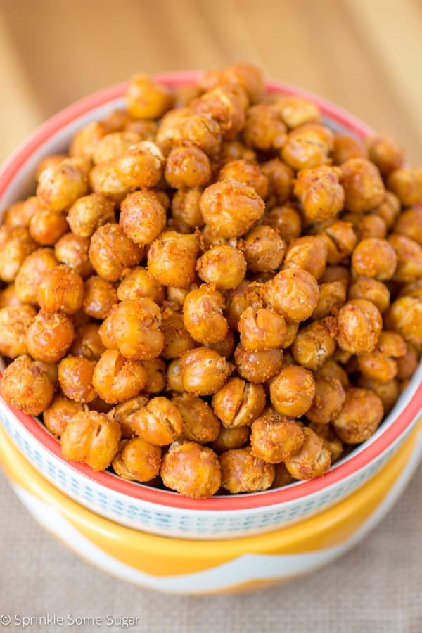 Spicy Roasted Chickpeas - Sprinkle Some Sugar