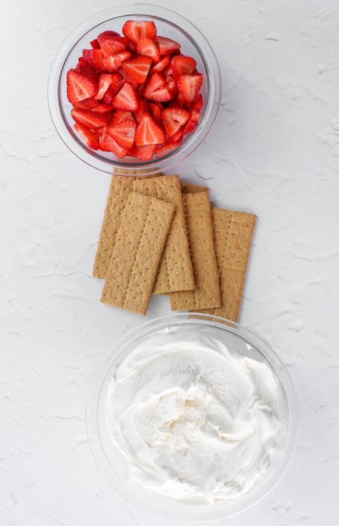 Ingredients for strawberry icebox cake.