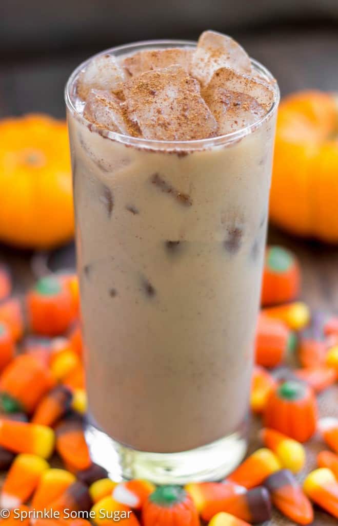 Super easy and delicious pumpkin spice lattes made right in your own home.