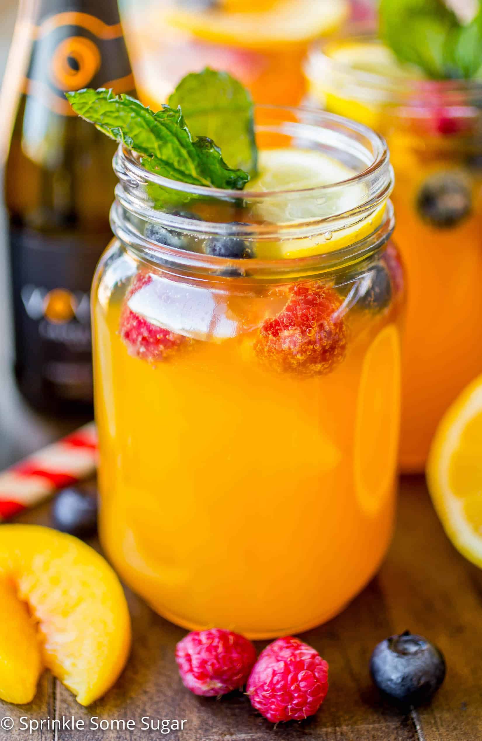 Lemon Peach Prosecco Punch - A crisp and refreshing lemon peach prosecco punch!