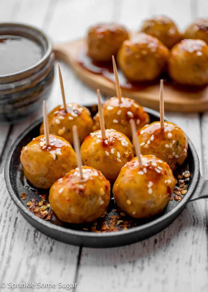 Kung Pao Chicken Meatballs - Extremely flavorful asian chicken meatballs are covered in a spicy kung pao sauce!