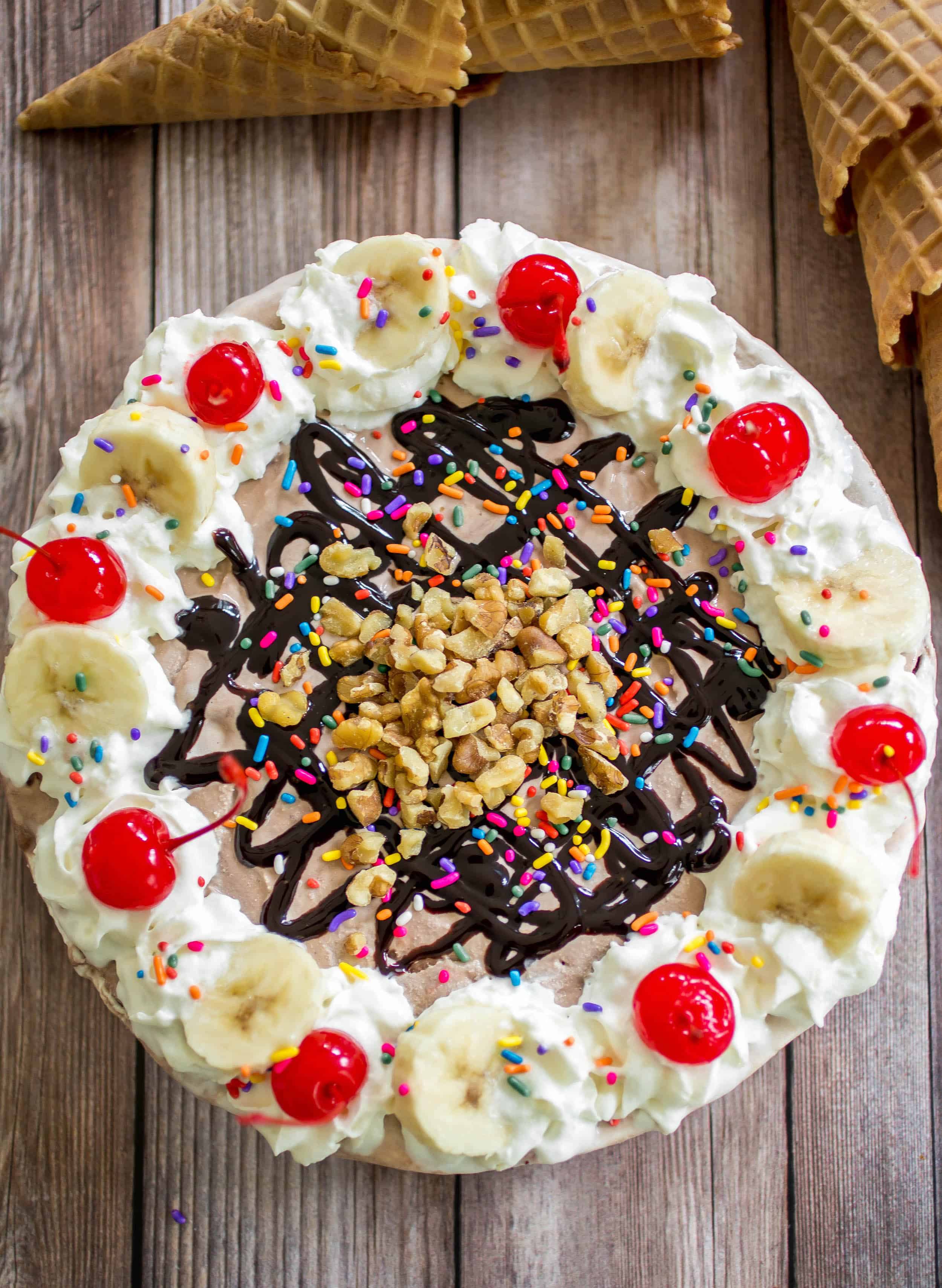 No-Bake Banana Split Ice Cream Pie - An easy and crazy delicious banana split alternative that everyone can share!