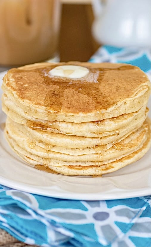 Perfect Buttermilk Pancakes - Sprinkle Some Sugar