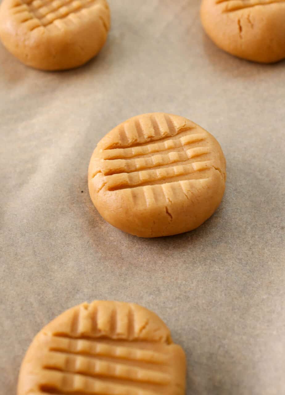 The best peanut butter cookies before baking.
